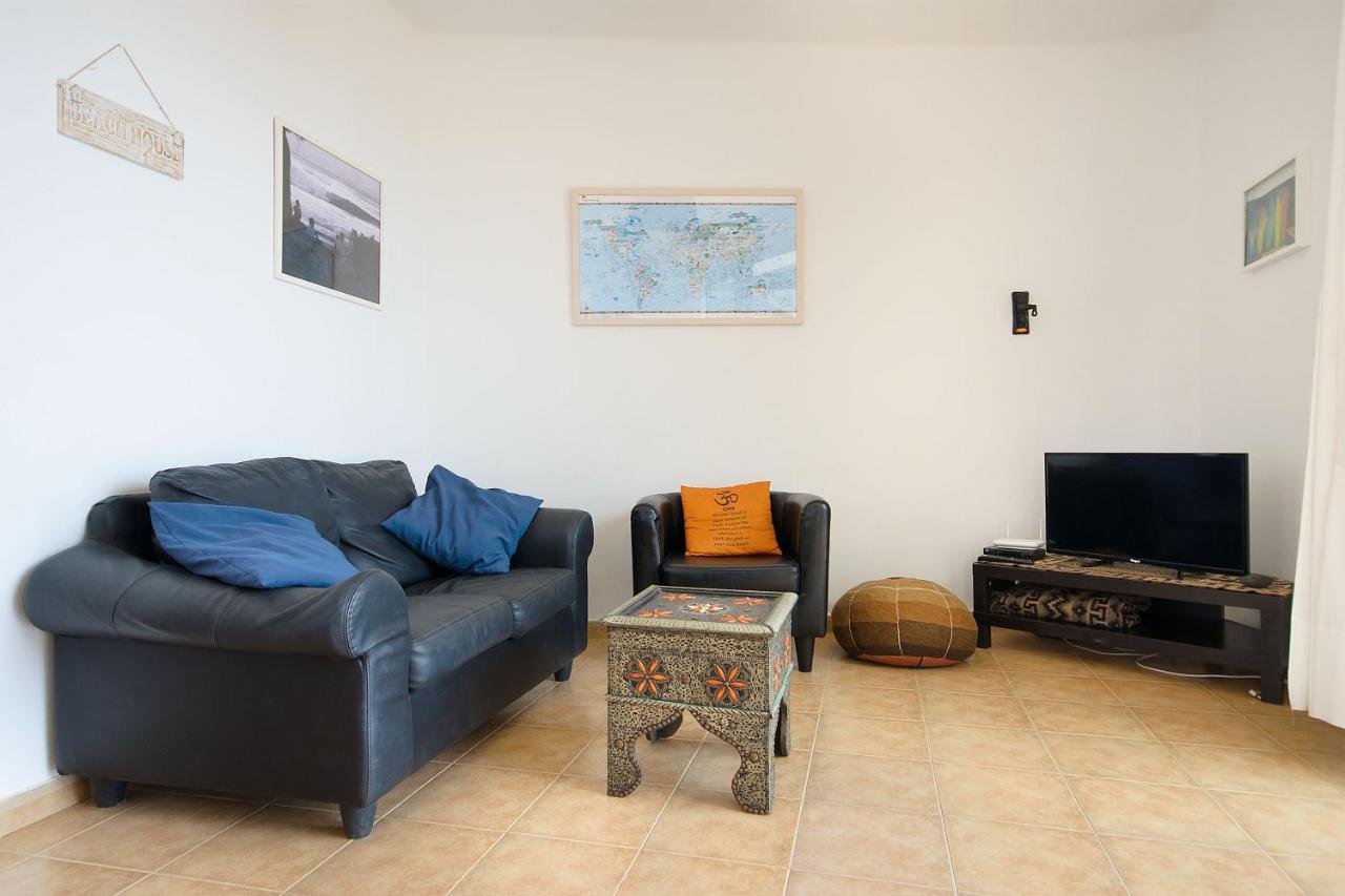 Famara Beach House Екстер'єр фото