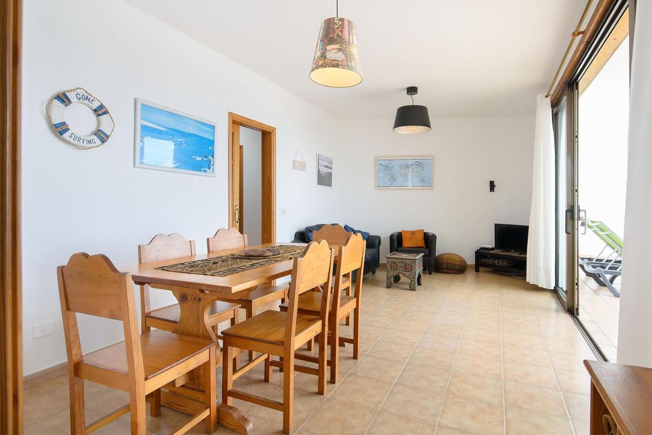Famara Beach House Екстер'єр фото