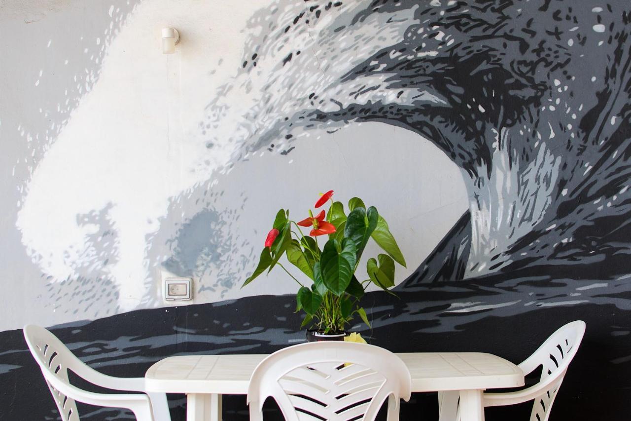Famara Beach House Екстер'єр фото